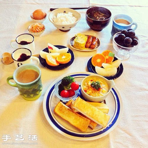 一位日本主婦分享日常生活中的豐盛早餐 -  itrip.net.cn