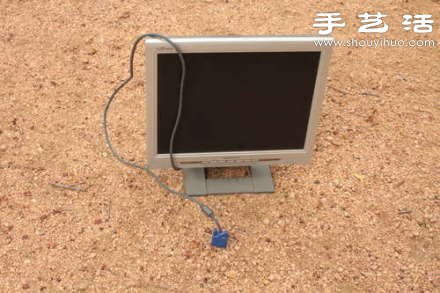 科技小制作：DIY只有你能看見(jiàn)內(nèi)容的顯示器 -  itrip.net.cn