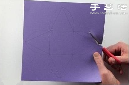手工金字塔形狀糖果包裝盒制作圖解教程 -  itrip.net.cn