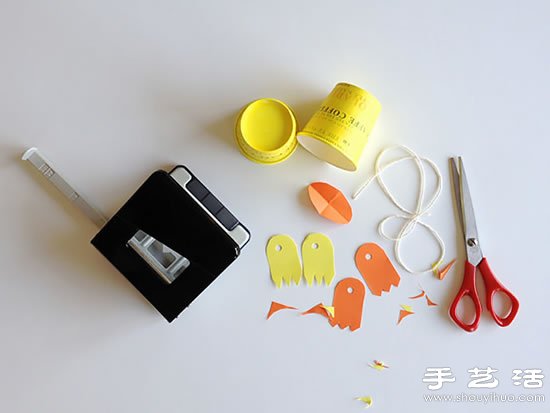 一次性紙杯手工制作可愛(ài)鴨子玩偶 -  itrip.net.cn