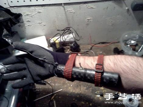 模仿生活大爆炸DIY的迷你電擊裝置 -  itrip.net.cn