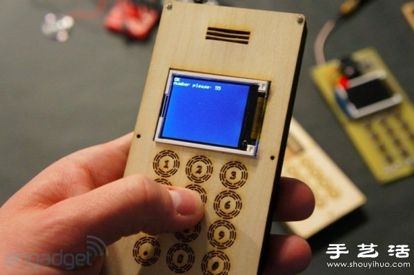 可以自己動手DIY的個性手機套件 -  itrip.net.cn