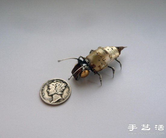 手表零部件+舊燈泡 牛人DIY機械昆蟲軍團 -  itrip.net.cn
