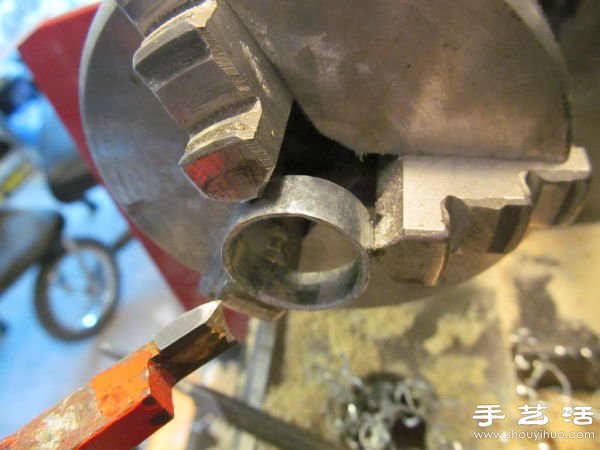 看手工牛人用硬幣DIY制作戒指 -  itrip.net.cn