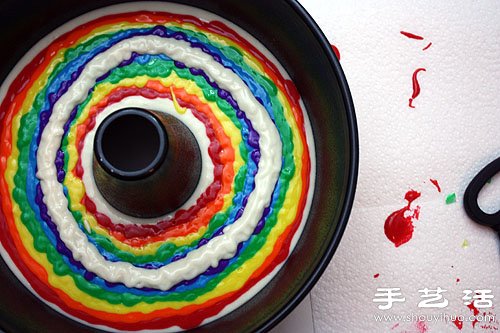 好吃好看又好玩的彩虹蛋糕做法 -  itrip.net.cn