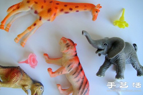 動物玩偶創(chuàng)意改造 DIY迷你動物蠟燭臺 -  itrip.net.cn
