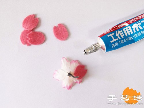 櫻花造型可愛書簽手工制作方法 -  itrip.net.cn
