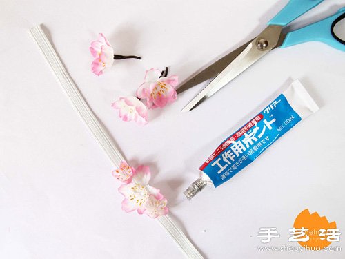 櫻花造型可愛書簽手工制作方法 -  itrip.net.cn