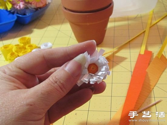 DIY手工制作漂亮的紙藝花卉盆景 -  itrip.net.cn