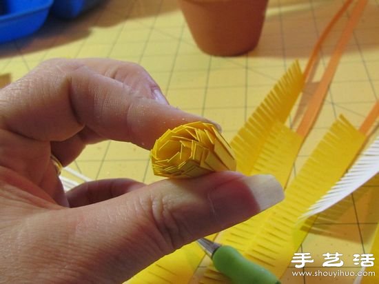 DIY手工制作漂亮的紙藝花卉盆景 -  itrip.net.cn