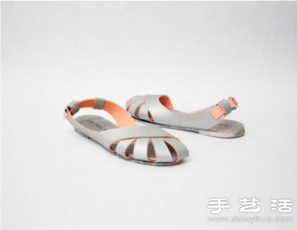 兩種皮革涼鞋的手工制作圖解教程 -  itrip.net.cn