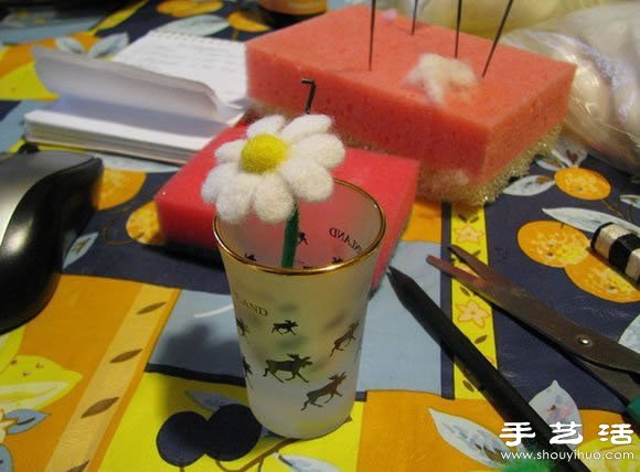 用羊毛氈制作可愛小花的方法教程 -  itrip.net.cn
