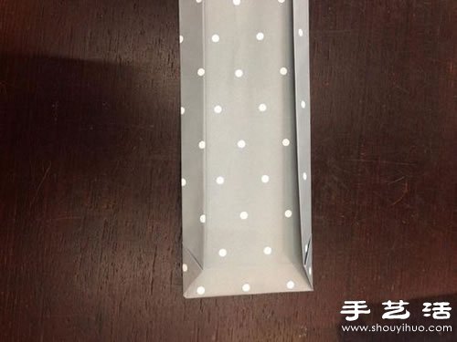 手工折紙制作經(jīng)典的禮品包裝袋 -  itrip.net.cn