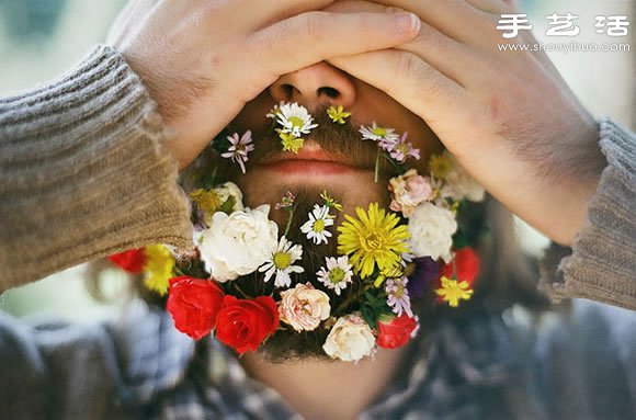 男人胡子上插花你見(jiàn)過(guò)沒(méi)？ -  itrip.net.cn