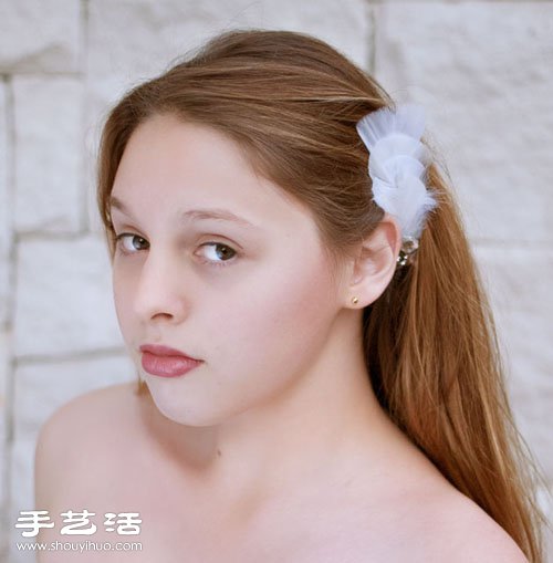 浪漫羽毛發(fā)卡發(fā)飾手工制作圖解教程 -  itrip.net.cn