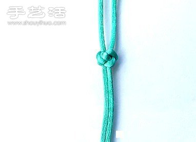 雙線紐扣結(jié)的編法圖解 -  itrip.net.cn