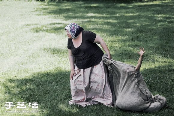 攝影師 Anna Radchenk 鏡頭下的病態(tài)母愛 -  itrip.net.cn