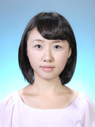女生證件照照片怎么拍才會(huì)好看？ -  itrip.net.cn