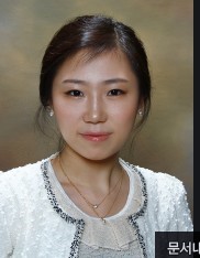 女生證件照照片怎么拍才會(huì)好看？ -  itrip.net.cn