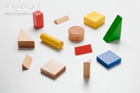 類似七巧板的木制兒童益智小玩具 -  itrip.net.cn