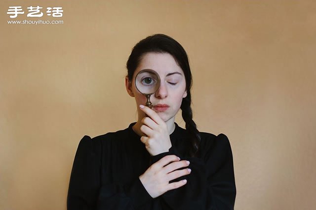 藝術(shù)家眼中的自己 10張走進(jìn)靈魂深處自拍照 -  itrip.net.cn