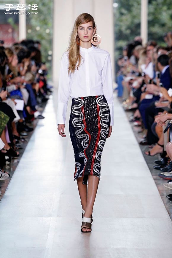 以畫(huà)家為靈感的Tory Burch 2015春季女裝 -  itrip.net.cn