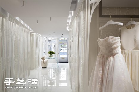 超大空間服飾店裝修設(shè)計 -  itrip.net.cn