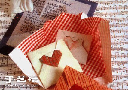 帶愛心的信封折紙 折有心形的信封方法圖解 -  itrip.net.cn