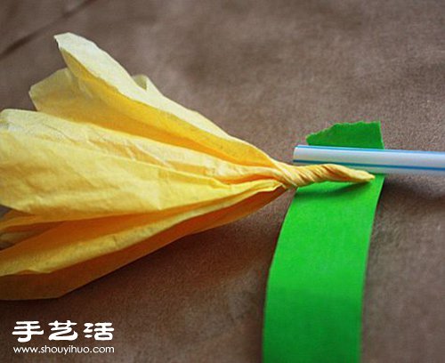 蛋糕紙托紙杯手工DIY逼真牡丹花圖解教程 -  itrip.net.cn