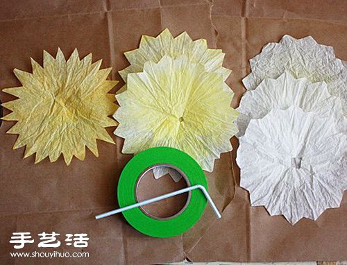 蛋糕紙托紙杯手工DIY逼真牡丹花圖解教程 -  itrip.net.cn