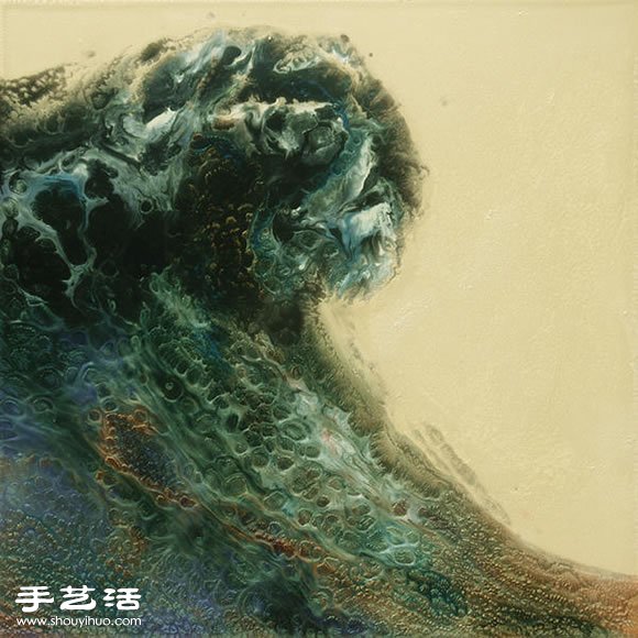 顏料烘烤后繪制出海浪奔騰翻滾的驚人景象 -  itrip.net.cn