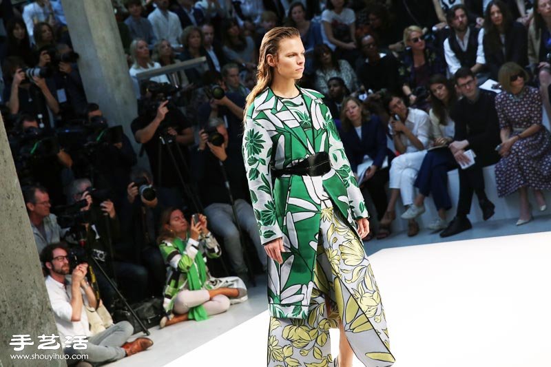 MARNI 位于米蘭的 2015 春夏時尚花市場 -  itrip.net.cn