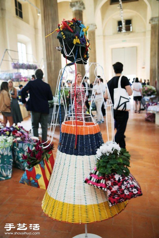 MARNI 位于米蘭的 2015 春夏時尚花市場 -  itrip.net.cn