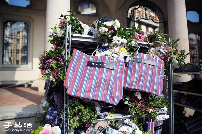 MARNI 位于米蘭的 2015 春夏時尚花市場 -  itrip.net.cn