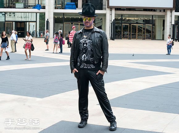 「威利在哪里？」時裝周亂入版 -  itrip.net.cn