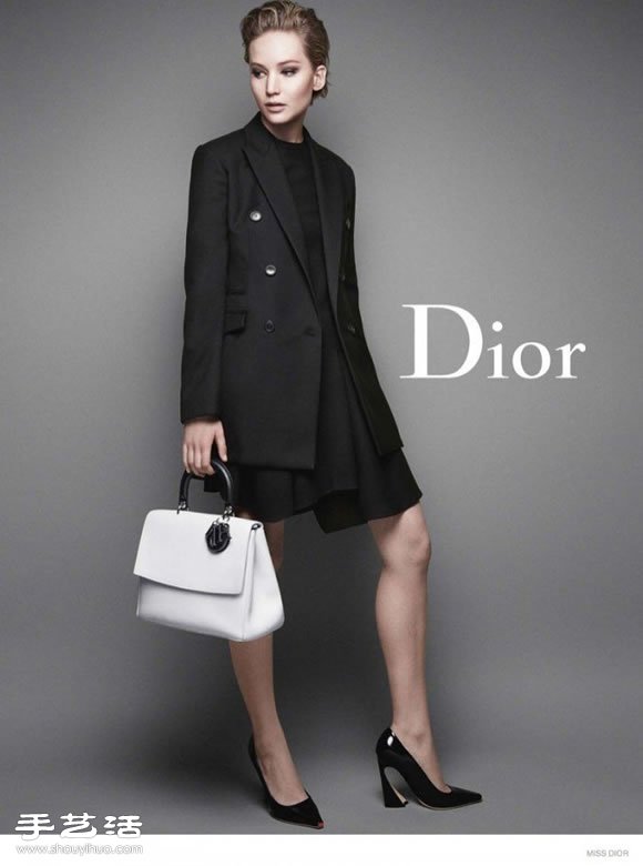 Jennifer Lawrence演繹Miss Dior手袋廣告 -  itrip.net.cn