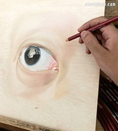 普通鉛筆手繪真假難辨的超寫實3D木板畫!! -  itrip.net.cn