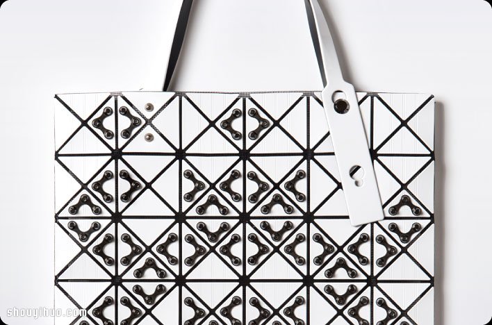 三宅一生 BAOBAO BAGS 的魔術(shù)方塊穿搭術(shù) -  itrip.net.cn