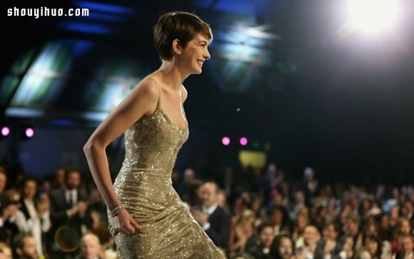 OSCAR DE LA RENTA與他最后的2015春夏女裝 -  itrip.net.cn