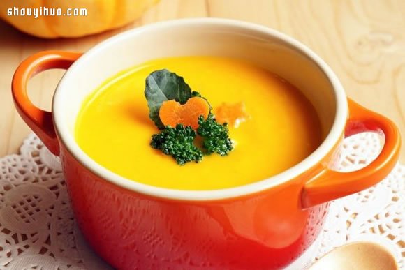 寶寶營養(yǎng)食譜：自制南瓜胡蘿卜米糊的做法 -  itrip.net.cn