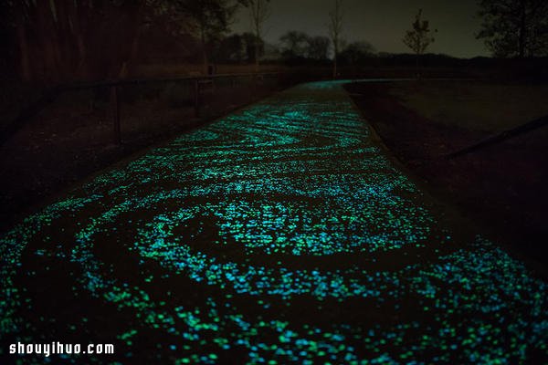 宛如璀璨夜空的腳踏車(chē)道 浪漫得不可思議！ -  itrip.net.cn