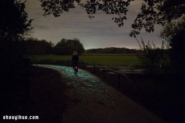 宛如璀璨夜空的腳踏車(chē)道 浪漫得不可思議！ -  itrip.net.cn