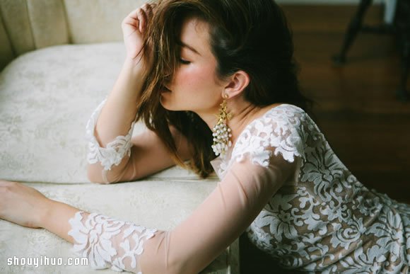 她與蕾絲的愛戀：唯美浪漫的品牌婚紗穿搭 -  itrip.net.cn