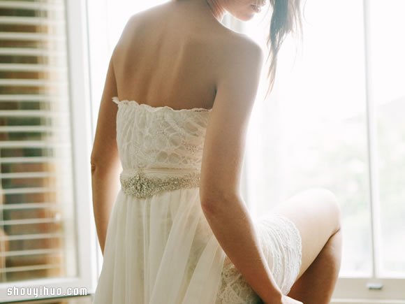 她與蕾絲的愛戀：唯美浪漫的品牌婚紗穿搭 -  itrip.net.cn