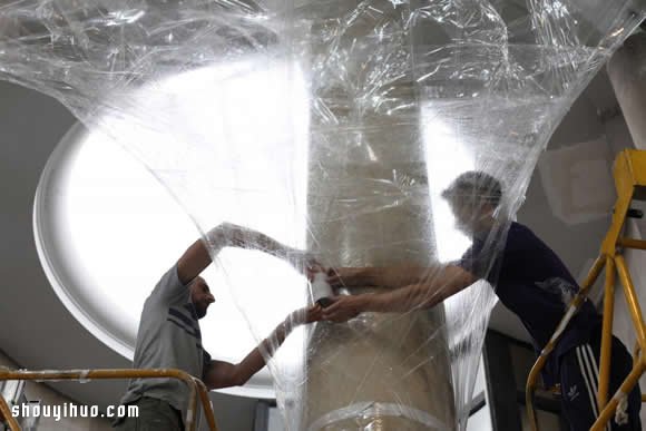 蠶繭般的異形物體 時(shí)裝品牌 COS 的裝置藝術(shù) -  itrip.net.cn