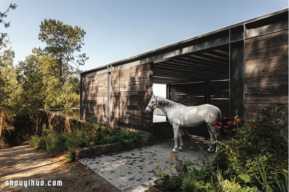 El Mirador House 擁有馬房的林間別墅設(shè)計(jì) -  itrip.net.cn