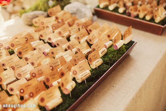 葡萄酒瓶和軟木塞變廢為寶 DIY婚禮小飾品 -  itrip.net.cn