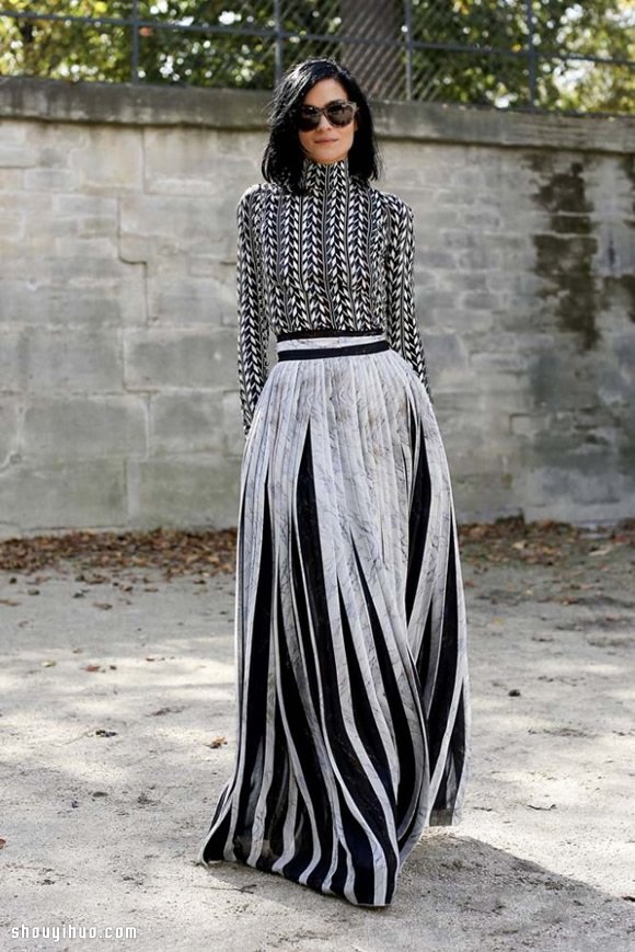Maxi Skirt 流露迷人韻味的及地長裙穿搭 -  itrip.net.cn
