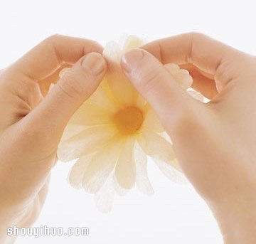 皺紋紙手工制作素雅菊花DIY圖解教程 -  itrip.net.cn