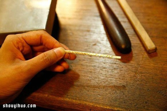 親手打造完美銀戒指的純手工制作步驟圖解 -  itrip.net.cn